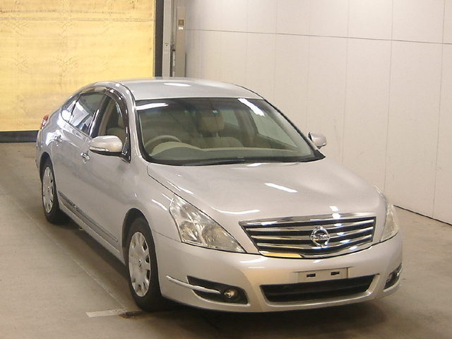 NISSAN TEANA