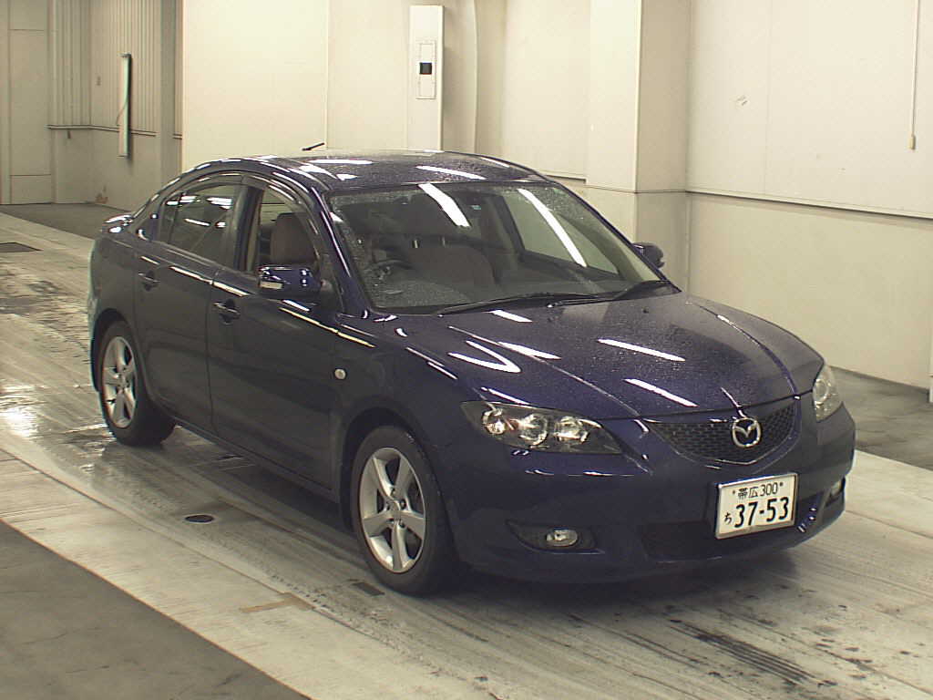 MAZDA AXELA