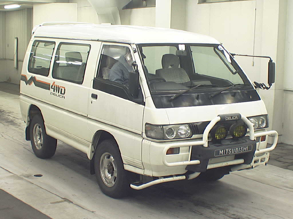 MITSUBISHI DELICA