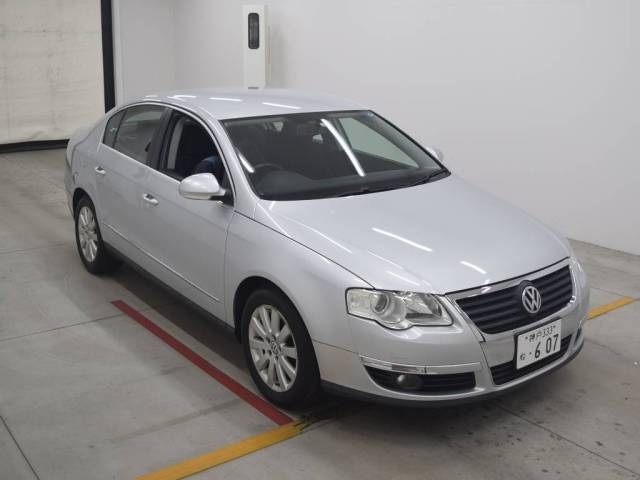 VOLKSWAGEN PASSAT B6