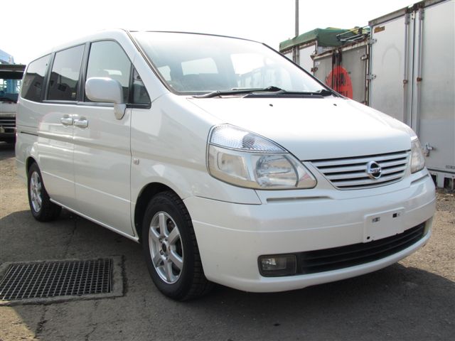 NISSAN SERENA