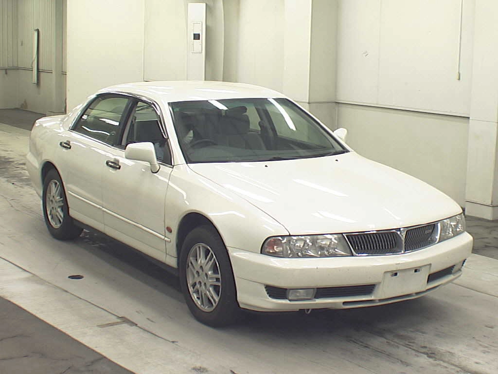 MITSUBISHI DIAMANTE