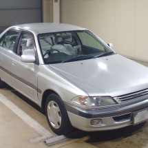 TOYOTA CARINA