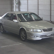 TOYOTA CAMRY GRACIA