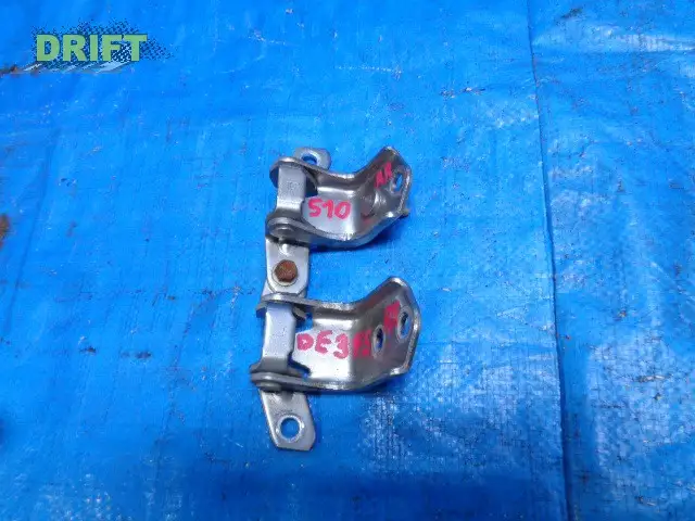 петля дверная
