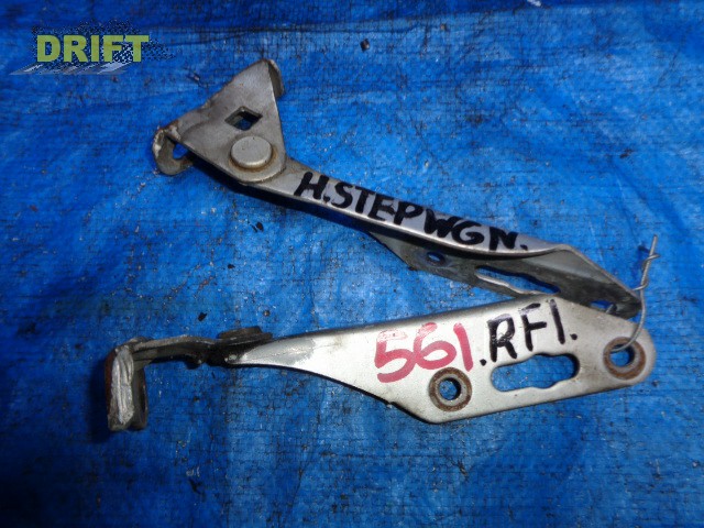 петля капота