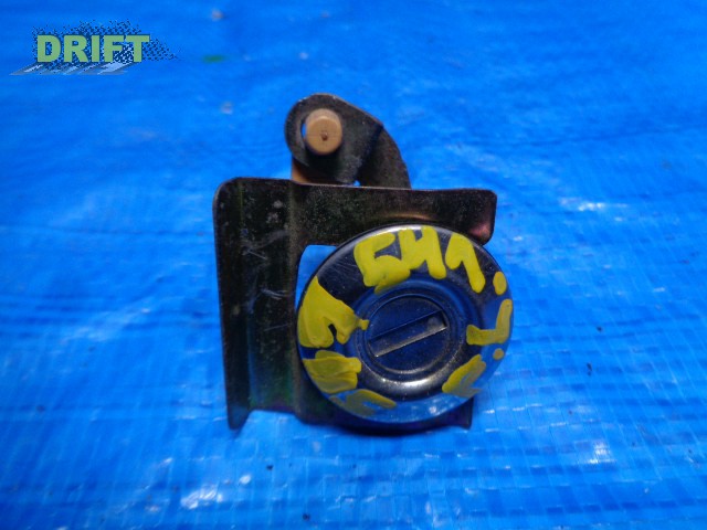 личинка замка