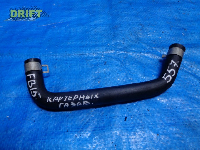 патрубок картерных газов