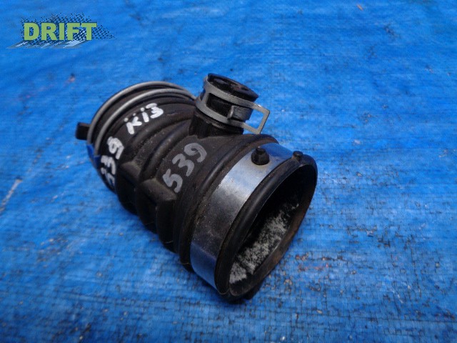 патрубок воздушн.фильтра