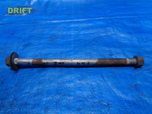 болт крепежный тяг