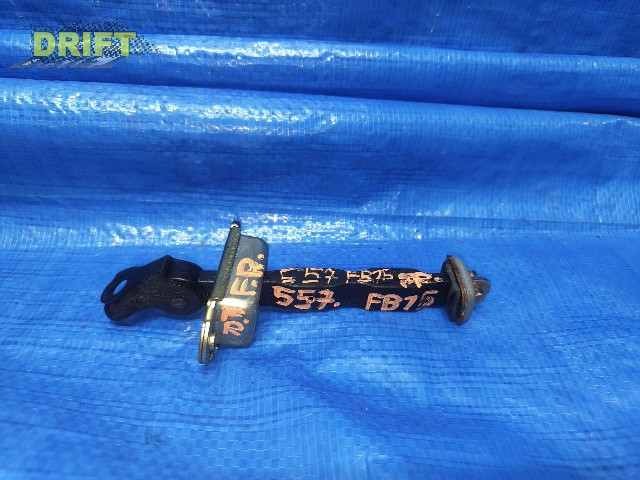 ограничитель двери