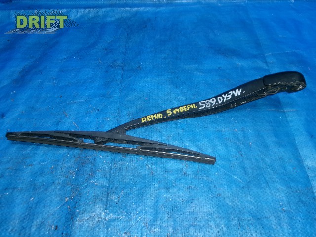 задний дворник