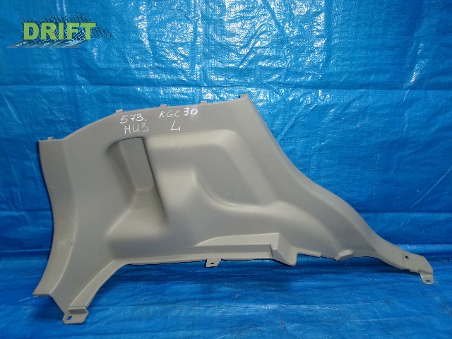 обшивка багажника