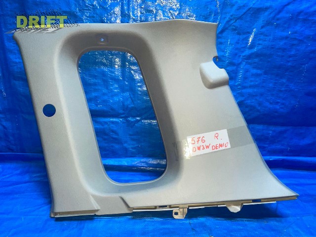 обшивка багажника