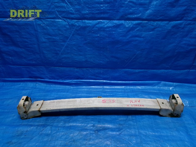 усилитель бампера