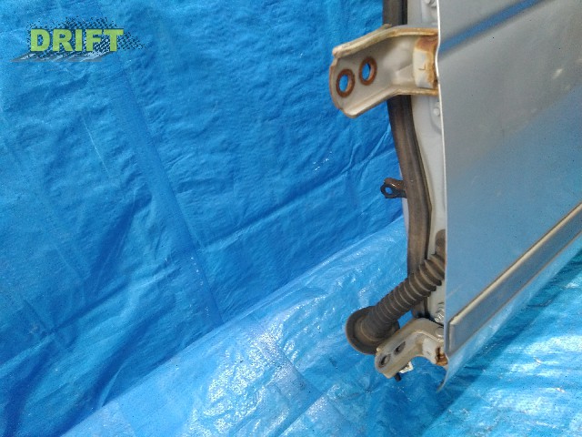 петля дверная