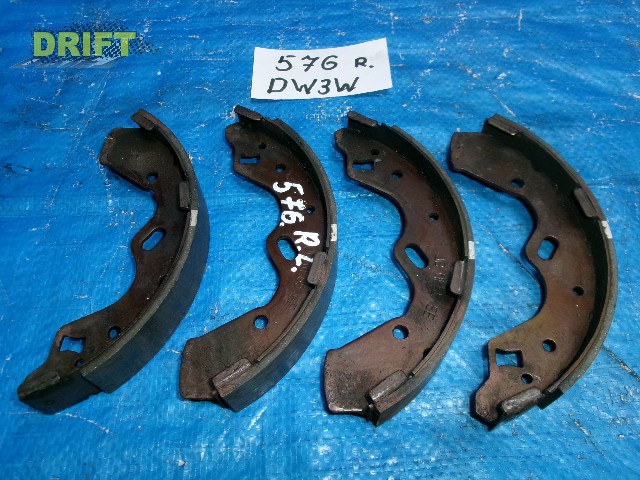 тормозные колодки комплект