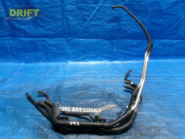 патрубок картерных газов