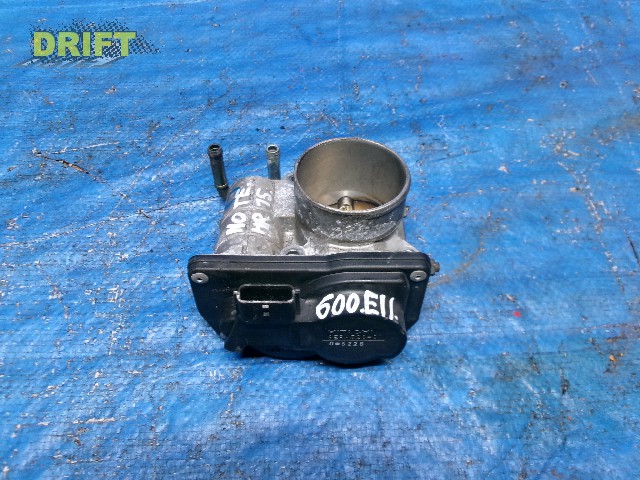 дроссельная заслонка