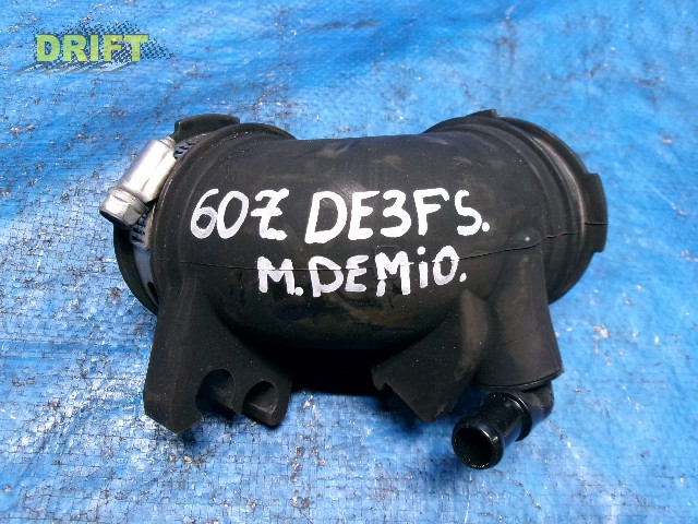 патрубок воздушн.фильтра