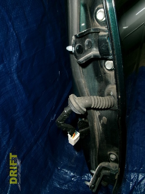 петля дверная