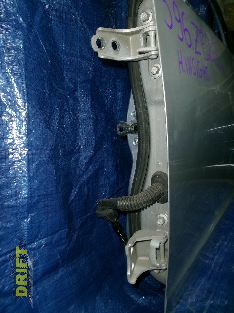 петля дверная