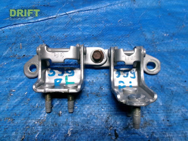 петля дверная