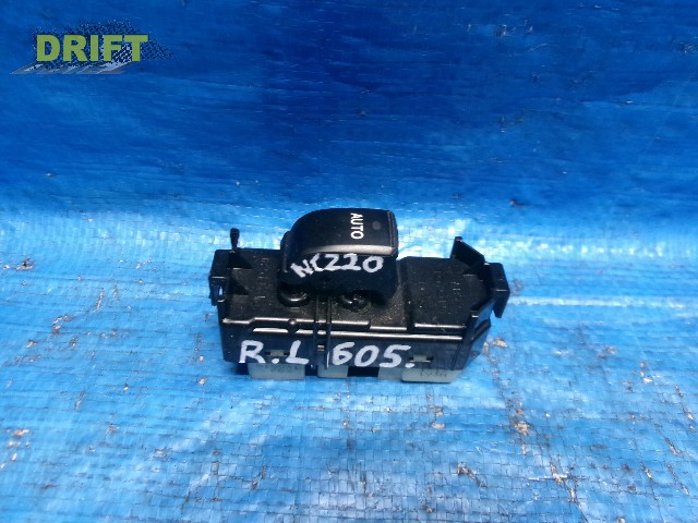 кнопка стеклоподъемника