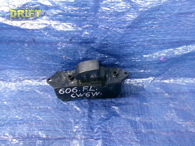 кнопка стеклоподъемника