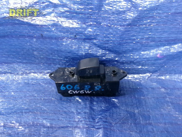 кнопка стеклоподъемника