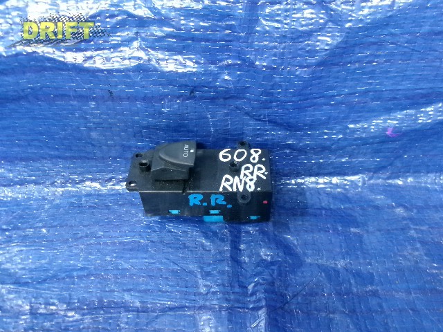 кнопка стеклоподъемника