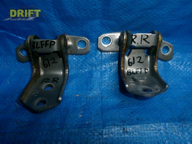 петля дверная