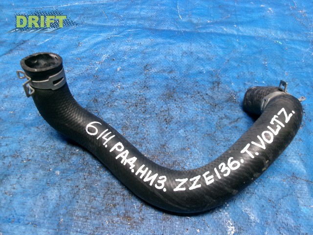 патрубок радиатора