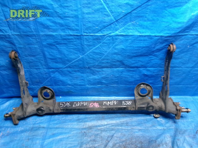 балка подвески