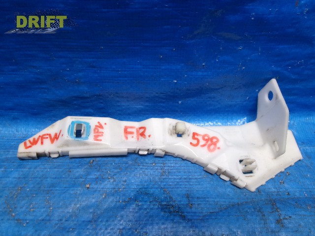 крепление бампера