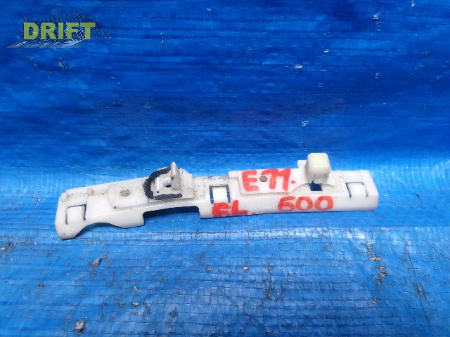 крепление бампера