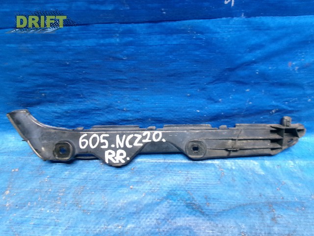 крепление бампера