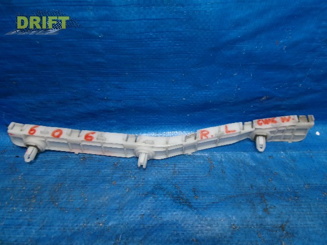 крепление бампера