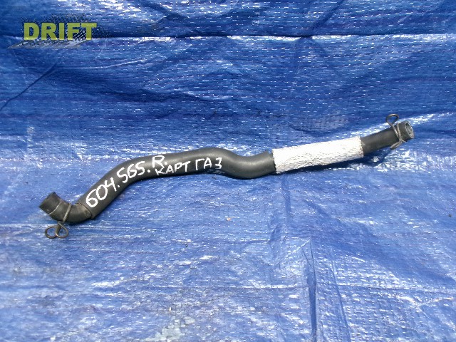 патрубок сапуна