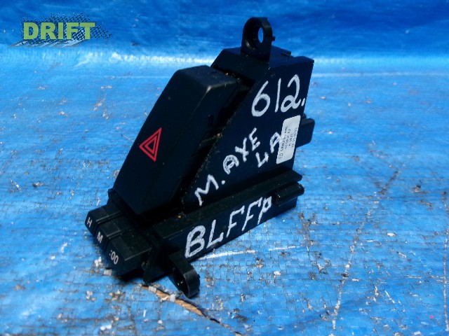 кнопка аварийной сигнализации