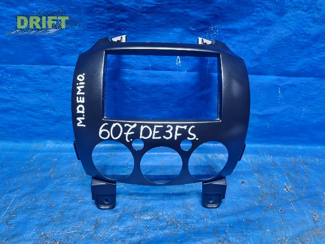 консоль магнитофона