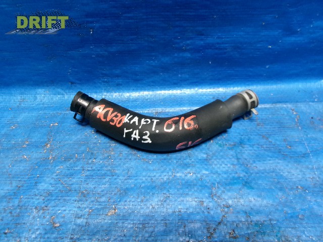 патрубок сапуна