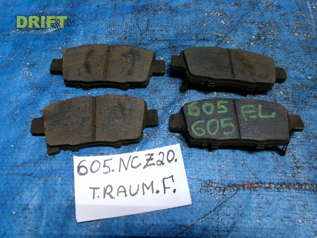 тормозные колодки комплект