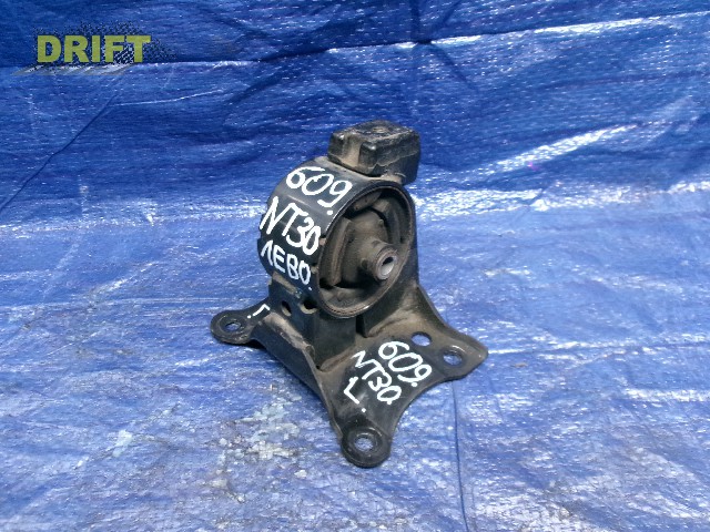 подушка двигателя