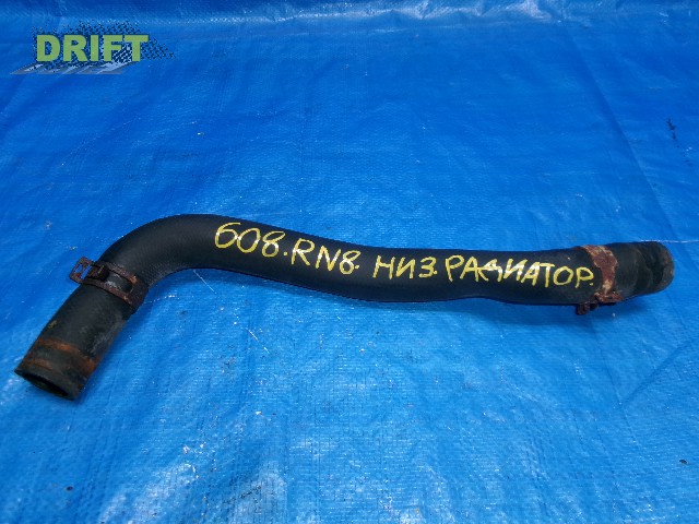 патрубок радиатора