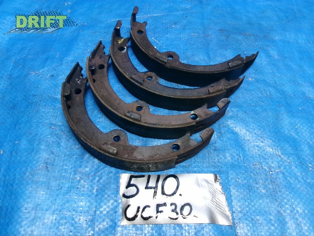 колодки ручного тормоза