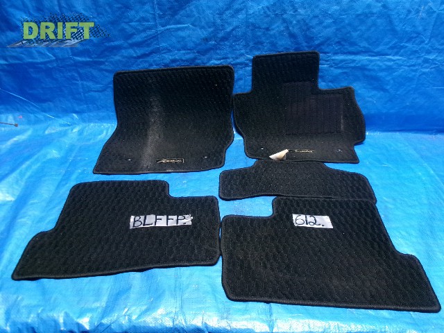 коврики комплект