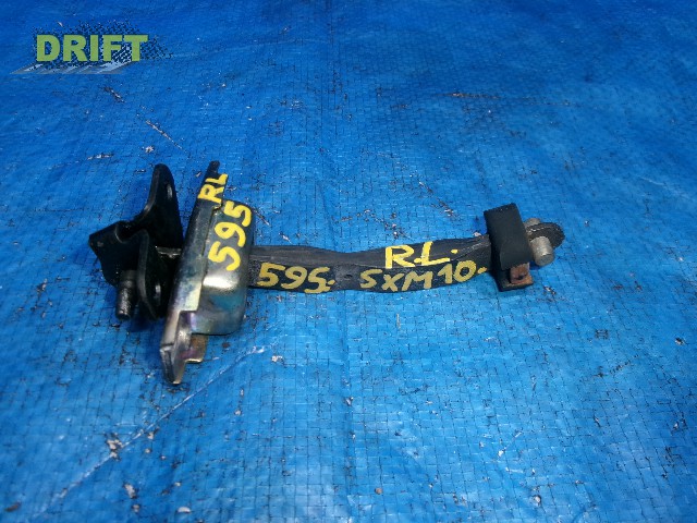 ограничитель двери