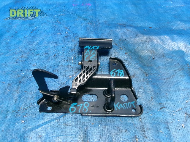 замок капота